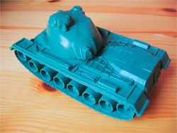 Plastic military tank